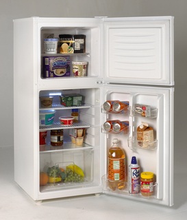 Avanti FF430W 4.3 cu. ft. Refrigerator with Wire Shelves, Clear View Crisper & Beverage Can Holders