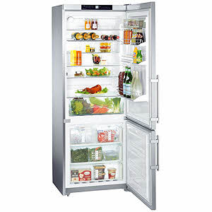 Liebherr CS1660 15.5 cu. ft. Freestanding Counter Depth Bottom-Freezer Refrigerator, 4 Glass Shelves, 3 Freezer Drawers, Gallon Door Storage, Factory Installed Ice Maker, LED Lighting and Digital Temperature Display: Right Hand Door Swing